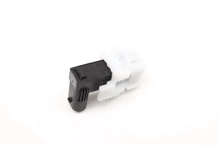 0005452812OE Brake Light Switch – Mercedes Sprinter All Generations (2001+)