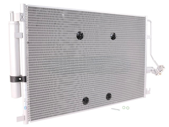 9065000054N A/C Condenser – Mercedes Sprinter OM642 3.0L V6 (2010–2022)